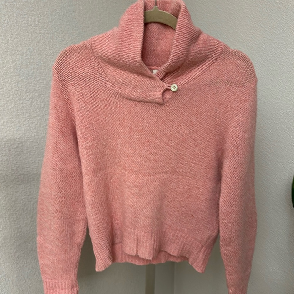 Medium Win in a Knits sweater vintage